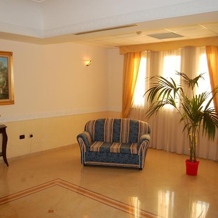 Venus Park Hotel Castel Volturno Extérieur photo