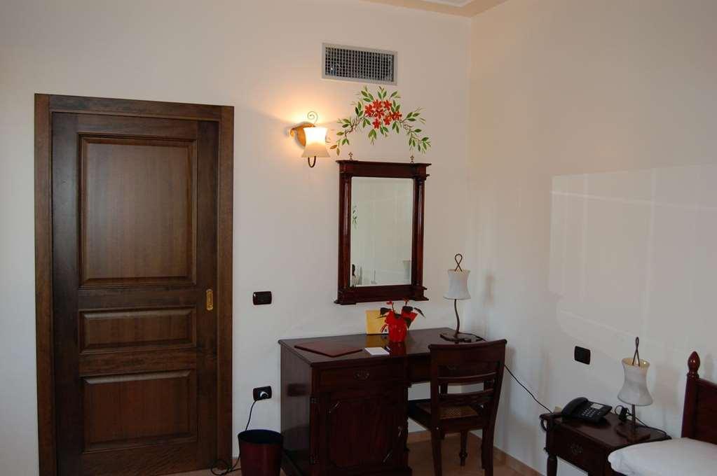 Venus Park Hotel Castel Volturno Chambre photo
